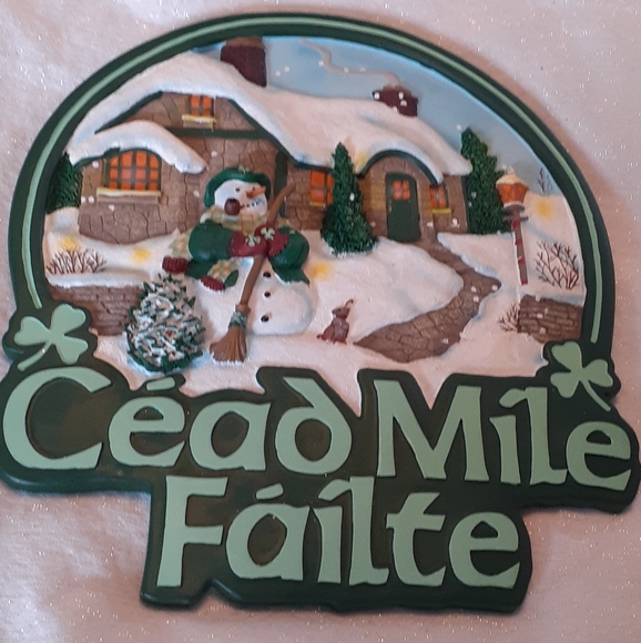 Irish Blessing plaque with  the Gaelic greeting of a hundred thousand we… - Picture 2 of 4